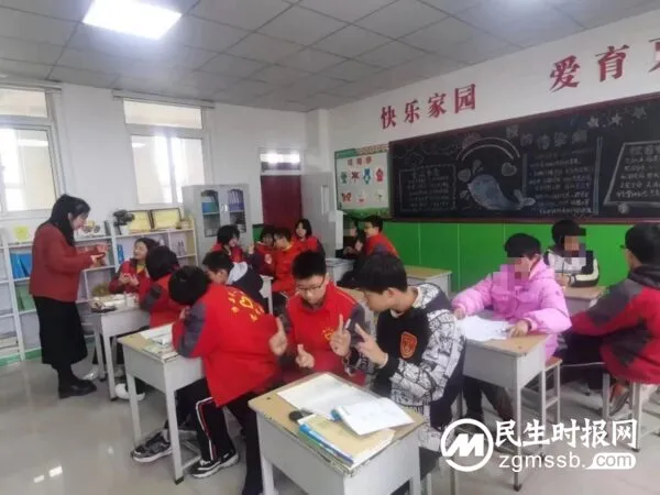 走进特教学校 践行雷锋精神——涉县一中开展志愿服务活动
