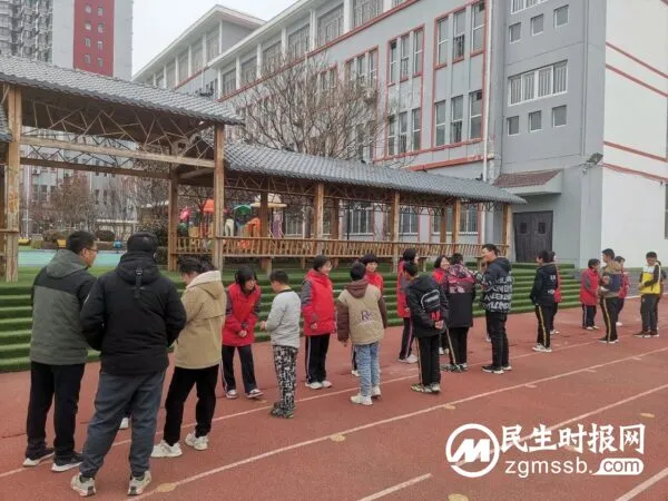 走进特教学校 践行雷锋精神——涉县一中开展志愿服务活动