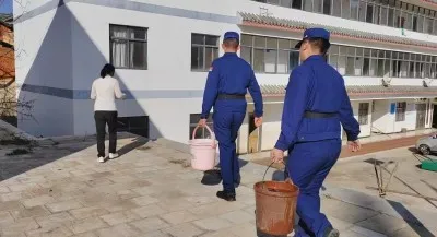 曲靖陆良：奋战抗旱第一线，为民送水530吨缓解旱情
