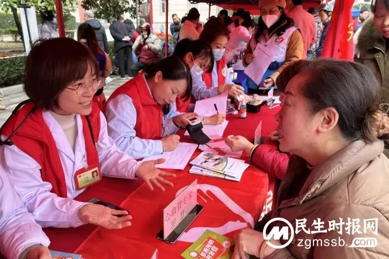 “追锋”之路,看我们“惠景志愿红”! “追锋”之路,看我们“惠景志愿红”!