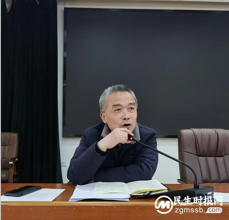 乘龙蓄势开新局,奋楫扬帆争头渡 ——湘潭市二中2024年上学期开学工作小结暨阶段性教学管理工作会议 乘龙蓄势开新局,奋楫扬帆争头渡 ——湘潭市二中2024年上学期开学工作小结暨阶段性教学管理工作会议