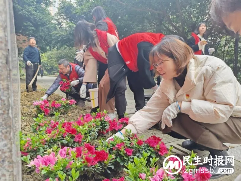 “倡导文明新风,环保你我同行”-上游社区党建结对志愿服务活动 “倡导文明新风,环保你我同行”-上游社区党建结对志愿服务活动