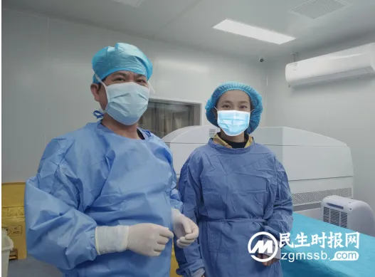 一千公里的清晰丨重庆女孩专程来到湘潭摘镜! 一千公里的清晰丨重庆女孩专程来到湘潭摘镜!