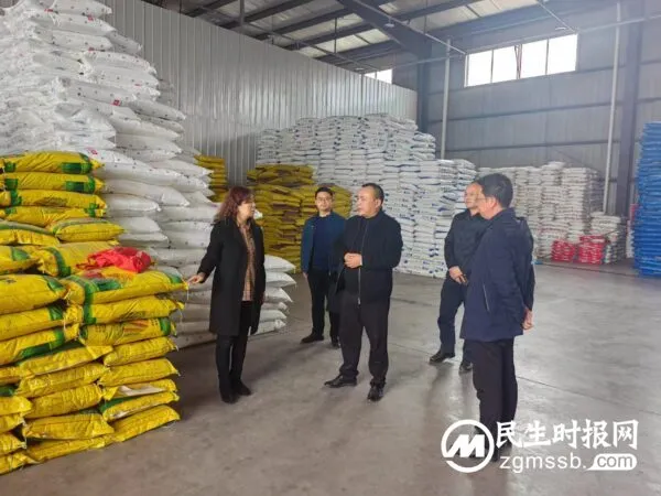广元市纪委监委驻市经信局纪检监察组:监督农资保供助力春耕生产