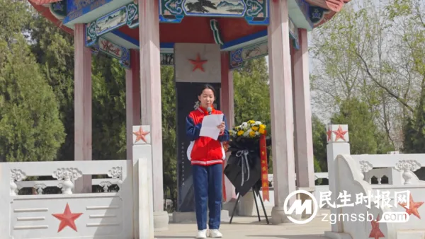缅怀革命先烈 弘扬爱国精神——依庄乡总校部开展清明节祭扫活动