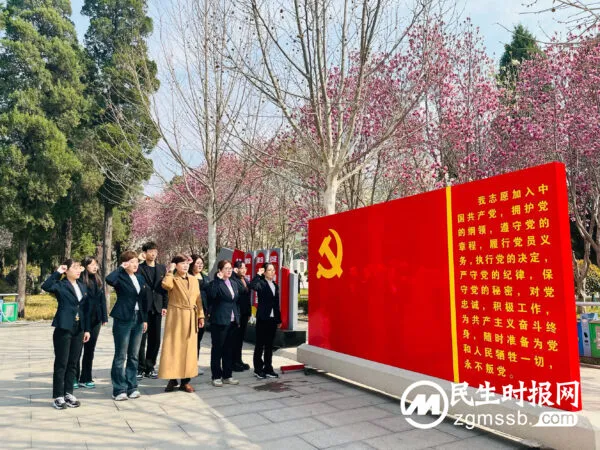 清明祭英烈 丰碑励人心——七色光古赵书苑小学清明节谒陵活动