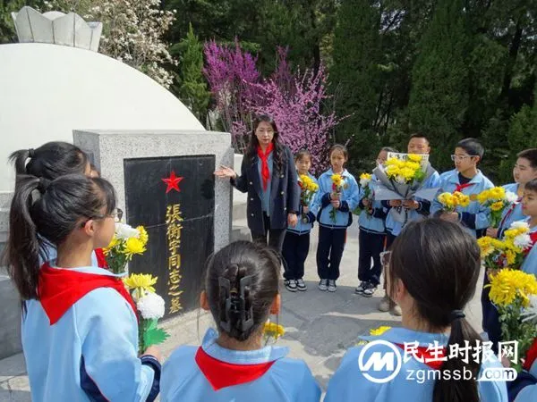 邯郸市丛台区赵都小学开展“缅怀先烈英雄 弘扬中华美德”清明谒陵活动