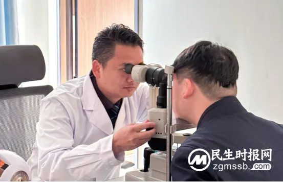 1500度资深程序员摘镜成功：湘潭爱尔ICL助力新“视”界