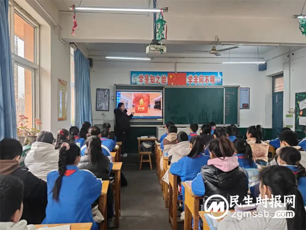 学习雷锋精神,争做追“锋”少年