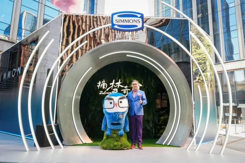 Simmons 席梦思吉祥物正式发布 携“摘梦奇愈” 弹簧森林体验空间闪现上海 Simmons 席梦思吉祥物正式发布 携“摘梦奇愈” 弹簧森林体验空间闪现上海