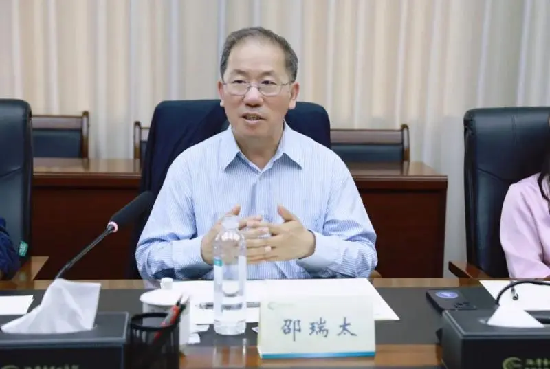 “中国人全生命期共病队列研究”项目组来湘潭市中心医院调研指导工作