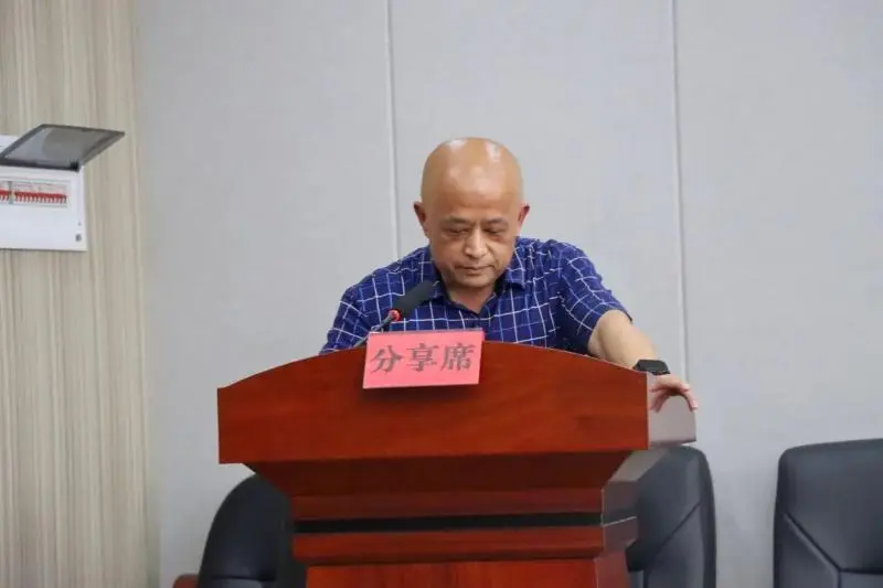 韶灌局机关党支部联合右干渠党支部开展“书香润心灵 阅读促党建”主题党日活动 韶灌局机关党支部联合右干渠党支部开展“书香润心灵 阅读促党建”主题党日活动