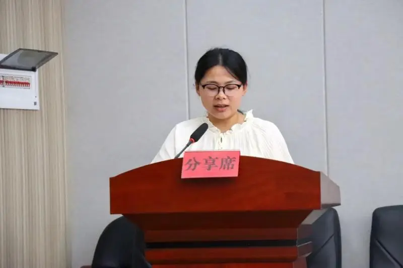 韶灌局机关党支部联合右干渠党支部开展“书香润心灵 阅读促党建”主题党日活动 韶灌局机关党支部联合右干渠党支部开展“书香润心灵 阅读促党建”主题党日活动