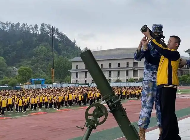 绥宁县青少年国防动员应急技能培训动员大会举行