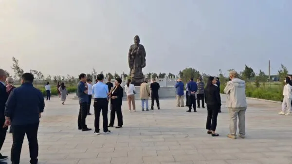 第十届小小说金麻雀奖颁奖典礼暨“全国知名作家获嘉行”启动仪式在获嘉举行