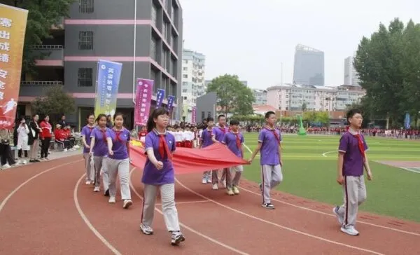 筑梦致未来,一起向前冲——丛阳小学2024年春季田径运动会火爆拉开序幕
