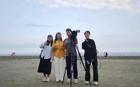 滨海游玩多花样 游客体验精彩港城