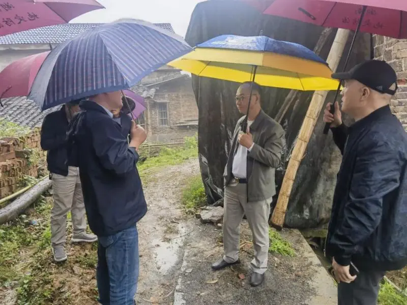 扛牢责任勇担当 严阵以待保平安 湘潭市资规局全面部署指导强降雨地质灾害防治工作 扛牢责任勇担当 严阵以待保平安 湘潭市资规局全面部署指导强降雨地质灾害防治工作