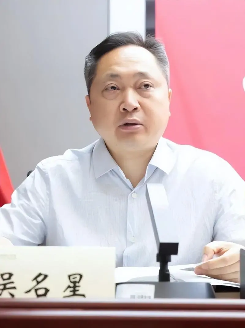 【中心医院·医者红】忆往昔、意将来、熠生辉 【中心医院·医者红】忆往昔、意将来、熠生辉