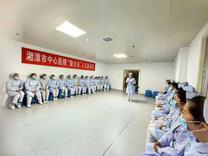 【中心医院·医者红】全省点“兵”,惠景“萤火虫”上榜! 【中心医院·医者红】全省点“兵”,惠景“萤火虫”上榜!