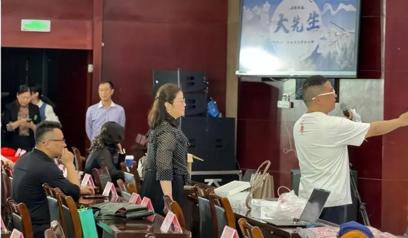 从同升论坛悟教师专业创新社群的共建 从同升论坛悟教师专业创新社群的共建
