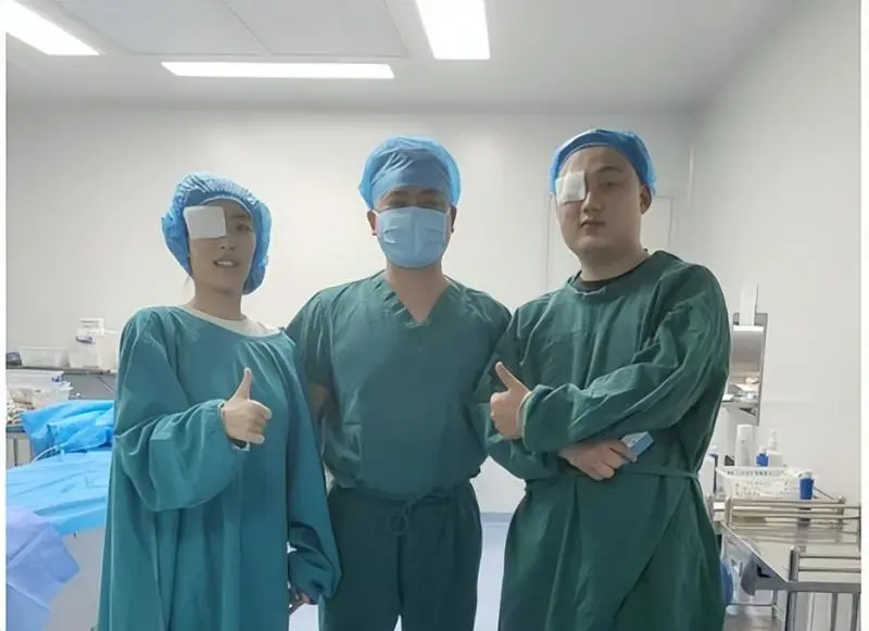 00后宝妈与丈夫携手湘潭ICL摘镜,520共赴清晰视界 00后宝妈与丈夫携手湘潭ICL摘镜,520共赴清晰视界