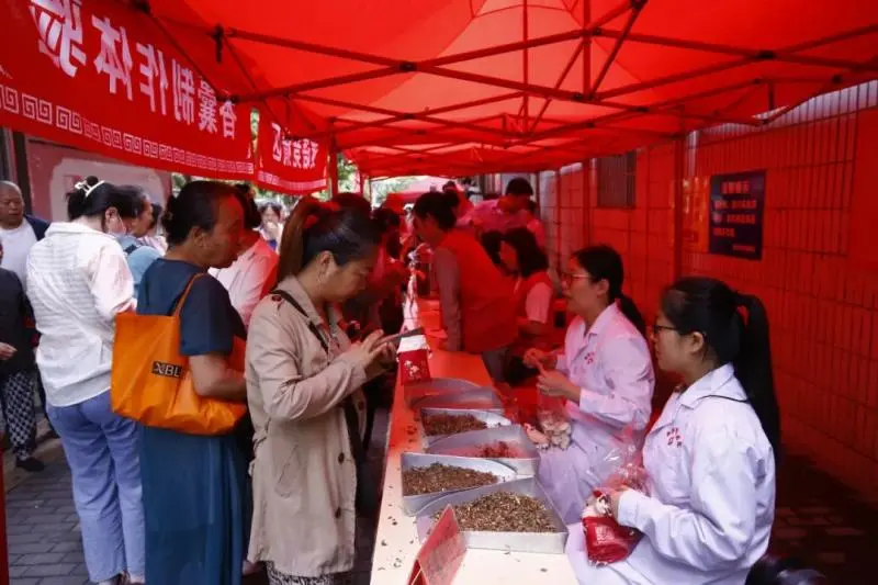 【中医·医者红】端午养生正当时——湘潭市中医医院举办第五届端午养生文化节 【中医·医者红】端午养生正当时——湘潭市中医医院举办第五届端午养生文化节