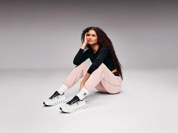 Zendaya 赞达亚 与 On昂跑 达成长期合作 传递运动态度 叙写品牌故事 Zendaya 赞达亚 与 On昂跑 达成长期合作 传递运动态度 叙写品牌故事