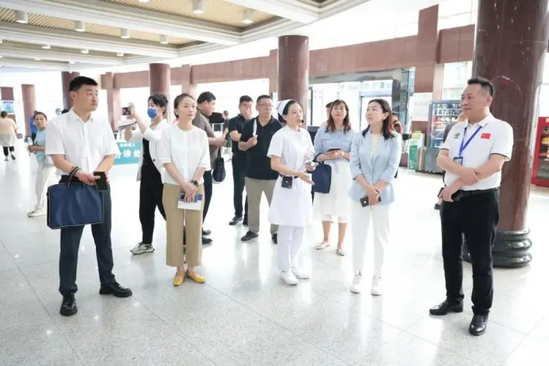 【中心医院·医者红】向“毛医生”家乡的医院学习! 【中心医院·医者红】向“毛医生”家乡的医院学习!