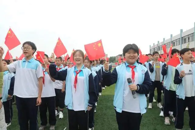 湘潭市第三中学举行“筑梦前行,共赢高考”加油仪式 湘潭市第三中学举行“筑梦前行,共赢高考”加油仪式