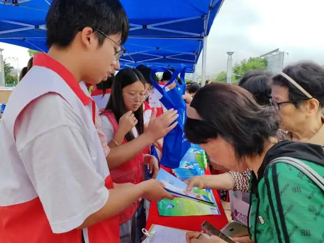 【心连心走基层、面对面解难题】湘潭：携手相助 让救助更有温度