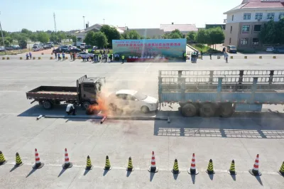 河北沧州交发集团道路管理分公司 开展高速事故应急预案演练