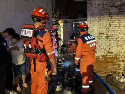 暴雨突袭全力守护!昭通消防紧急出动救援