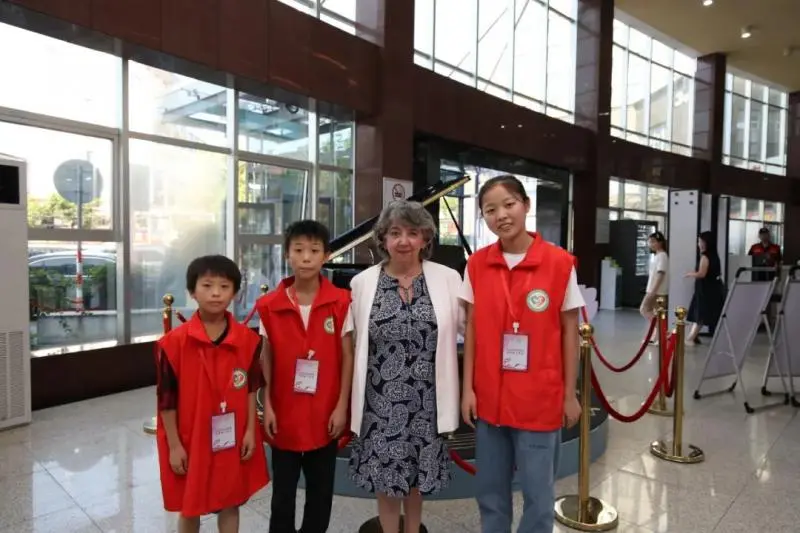 【中心医院·医者红】太City了吧!惠景再次接轨国际,这一次是因为…… 【中心医院·医者红】太City了吧!惠景再次接轨国际,这一次是因为……