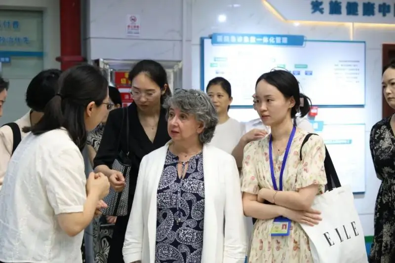 【中心医院·医者红】太City了吧!惠景再次接轨国际,这一次是因为…… 【中心医院·医者红】太City了吧!惠景再次接轨国际,这一次是因为……