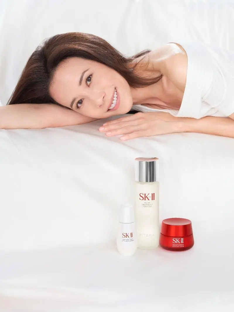 SK-II 官宣莫文蔚回归,18年后再携手, 见证“年轻不止”的神奇焕变 SK-II 官宣莫文蔚回归,18年后再携手, 见证“年轻不止”的神奇焕变