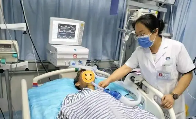 【卓越医疗】湘潭县人民医院卒中团队：精准“拆弹”与“架桥” 为脑血管疾病患者保驾护航