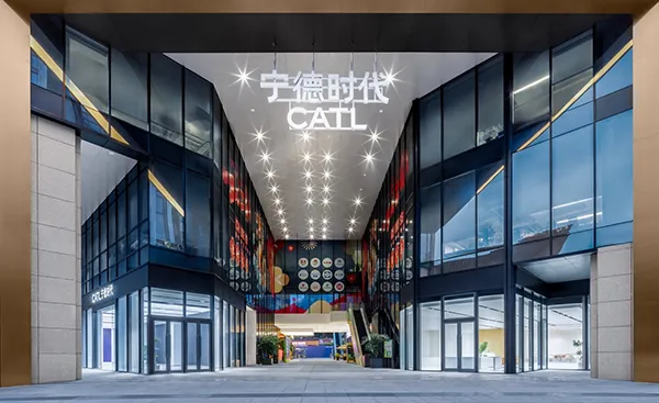 宁德时代在成都缔造“未来车展”,一日逛遍百款神车! 宁德时代在成都缔造“未来车展”,一日逛遍百款神车!