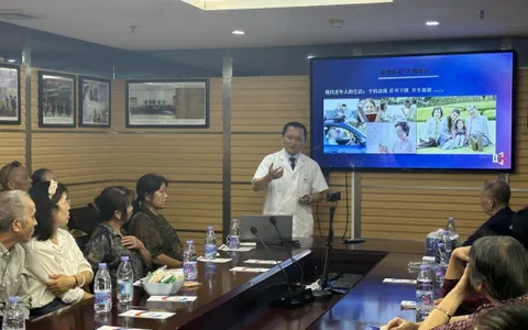 湘潭爱尔仁和医院白内障手术进入“无刀”新时代——飞白手术突破4000例成果发布会圆满举办