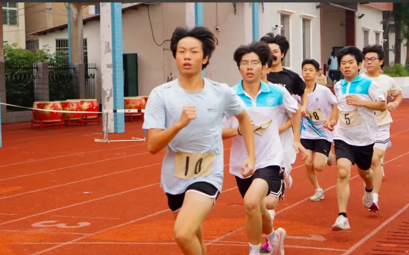 五育并举展风采 运动赛场燃激情//湘潭市第三中学2024年体育节暨第69届校秋季田径运动会 五育并举展风采 运动赛场燃激情//湘潭市第三中学2024年体育节暨第69届校秋季田径运动会