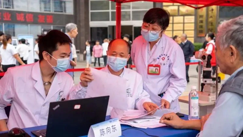【大病不出市】“人民好医生”公益义诊行十周年,这一站,湘潭! 【大病不出市】“人民好医生”公益义诊行十周年,这一站,湘潭!