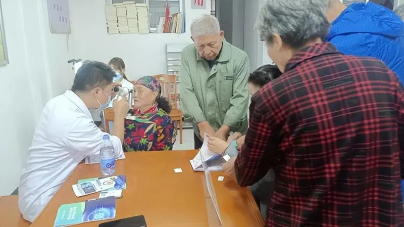 为爱而来 眼健康科普志愿者进社区活动 为爱而来 眼健康科普志愿者进社区活动