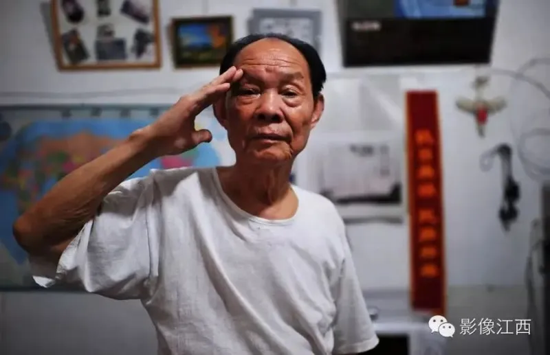 不忘峥嵘岁月, 致敬抗战老兵!天同医养院里安享晚年的老英雄陈震卿 不忘峥嵘岁月, 致敬抗战老兵!天同医养院里安享晚年的老英雄陈震卿