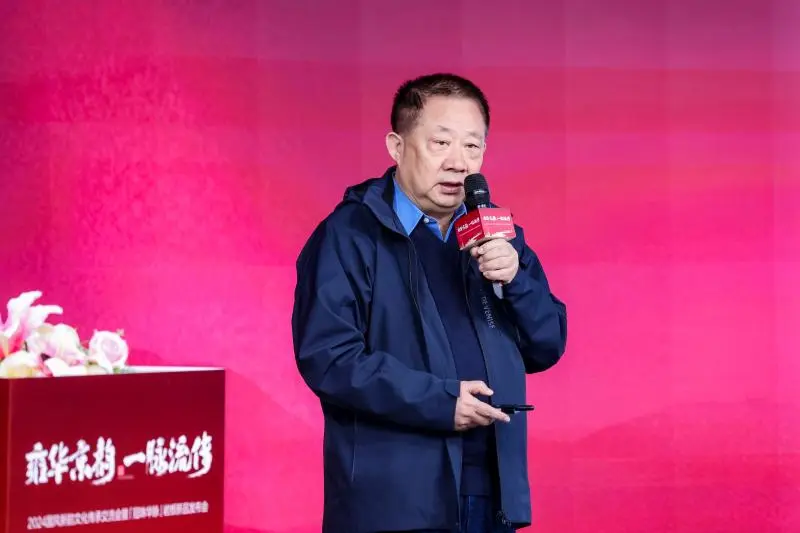 冠珠瓷砖×人民日报社丨2024国风新韵文化传承交流会暨「冠珠华脉」岩板新品发布会圆满举行 冠珠瓷砖×人民日报社丨2024国风新韵文化传承交流会暨「冠珠华脉」岩板新品发布会圆满举行