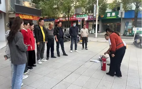 关注消防 平安你我  湘潭联通韶山分公司举办消防疏散演练活动