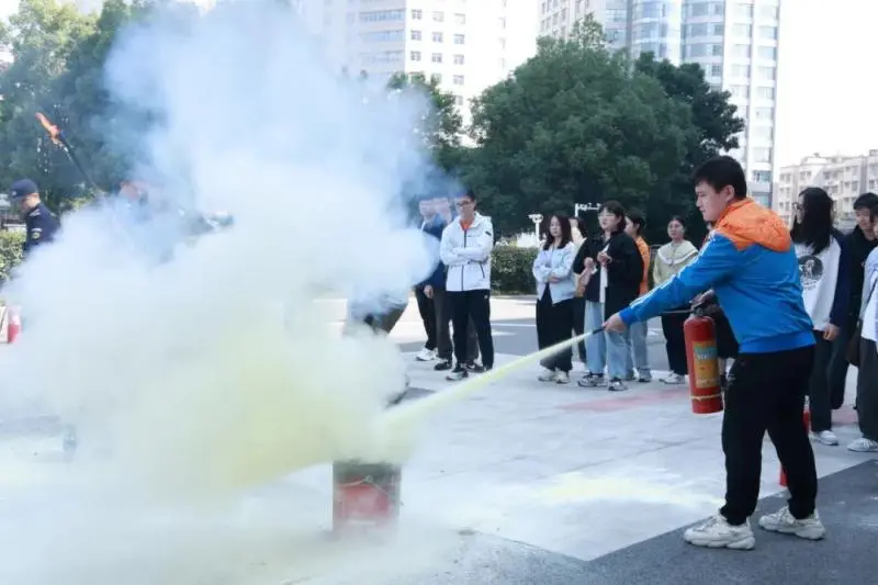 叮！这是一封来自惠景的offer，请注意查收~