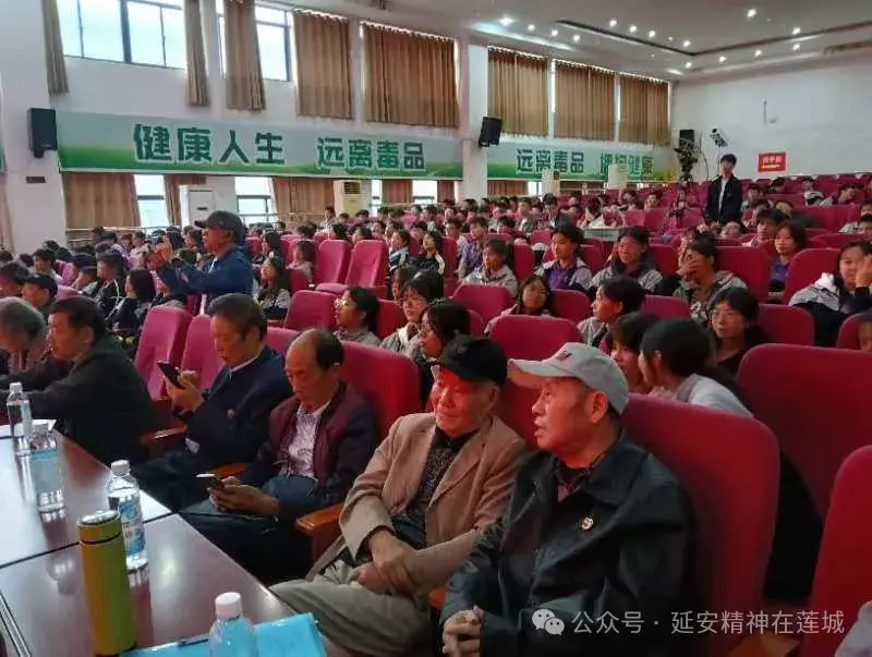 奏响新时代湘潭校园红色文化发展主旋律——湘潭工业贸易中等专业学校“弘扬延安精神，培养大国工匠”传承红色文化活动纪实