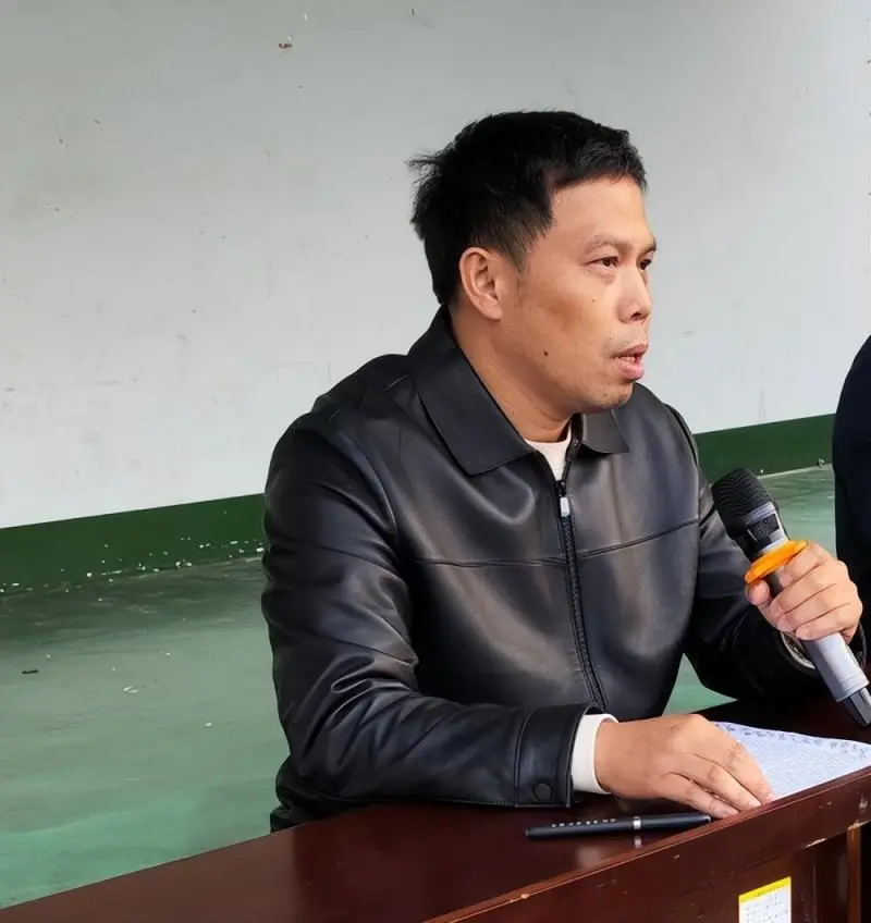 表彰促笃学 蓄势夺高分 ——湘机中学召开高三年级三模成绩总结表彰会 表彰促笃学 蓄势夺高分 ——湘机中学召开高三年级三模成绩总结表彰会