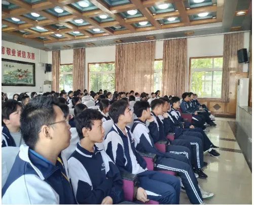 医教融合 健康同行 ——湘潭市二中2024年传染病防控知识讲座