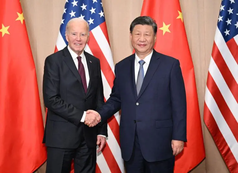 习近平同美国总统拜登在利马举行会晤 习近平同美国总统拜登在利马举行会晤